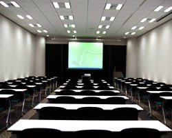 理由その3 企業との連携で現場に役立つスキルが身につく